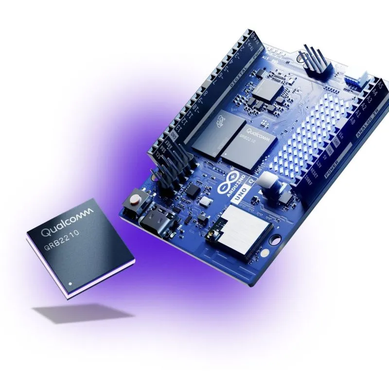 จาก Cloud สู่ Edge: เริ่มต้นใช้งาน Local LLM บน Arduino UNO Q